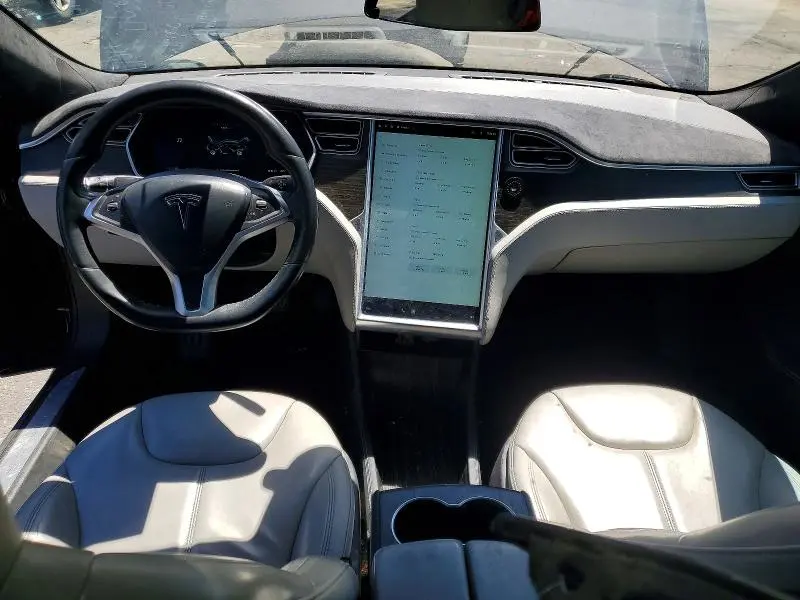 2015 TESLA MODEL S   