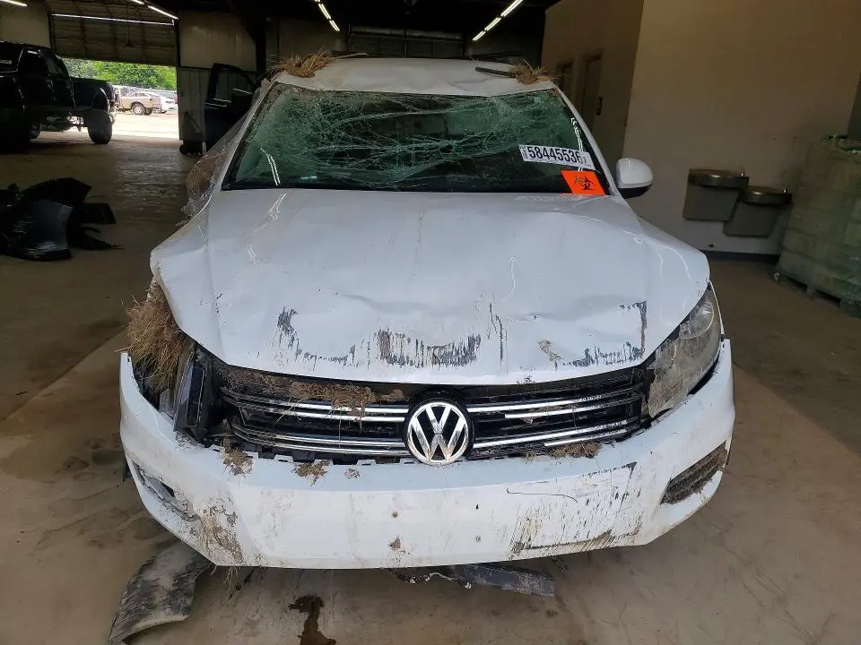 2017 VOLKSWAGEN TIGUAN S  