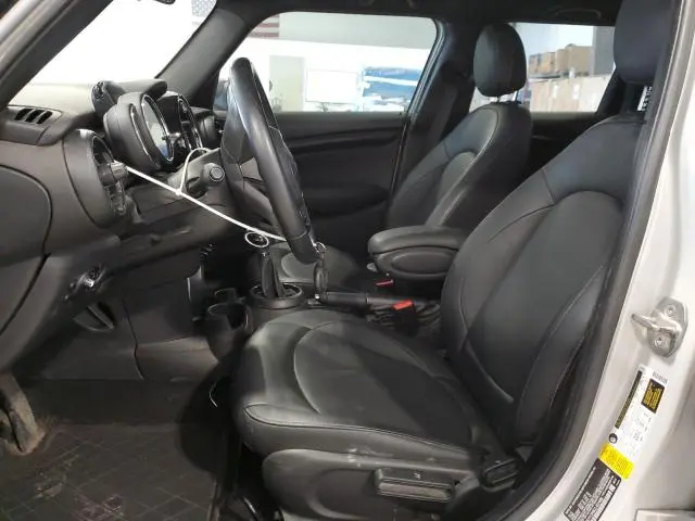 2019 MINI COOPER   