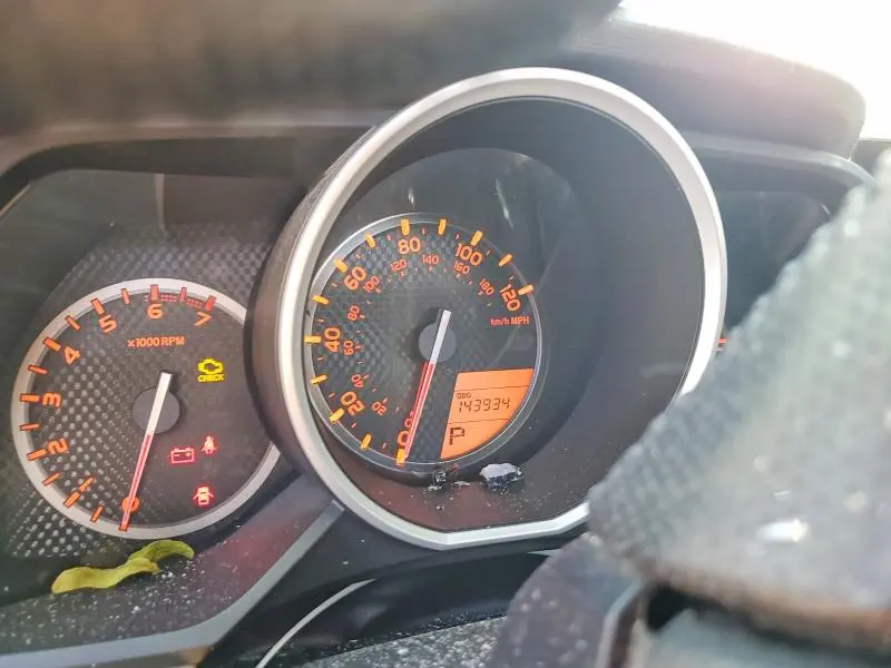 2011 TOYOTA 4RUNNER SR5  