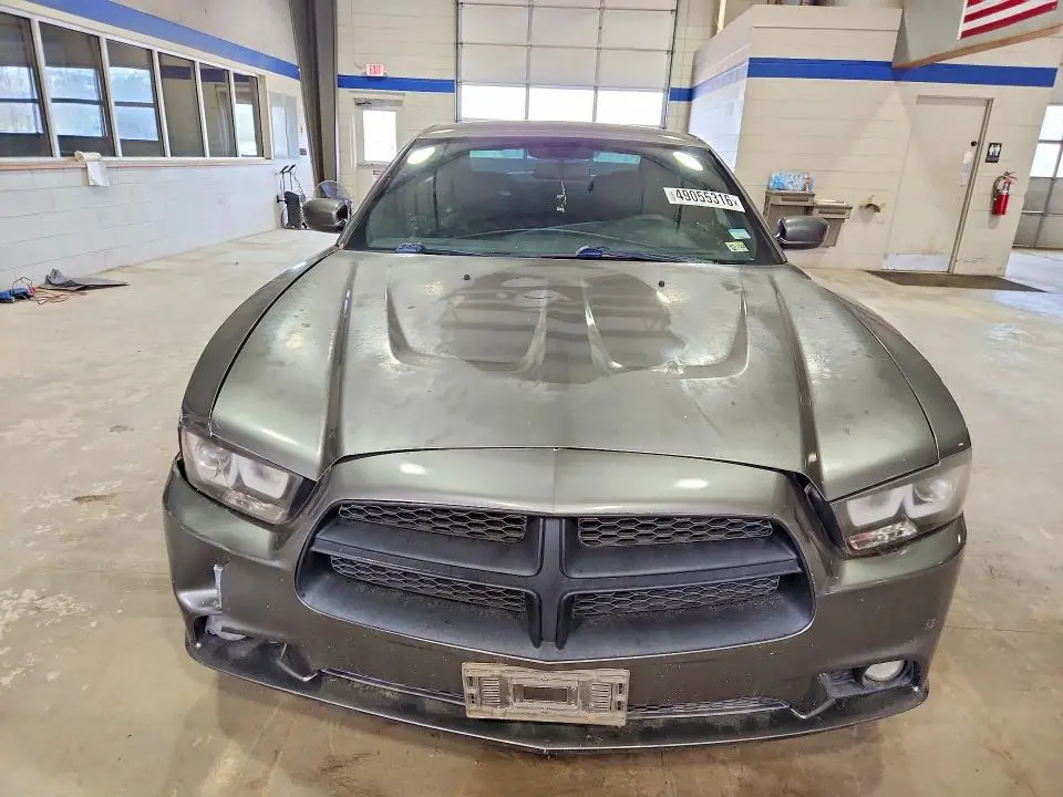 2012 DODGE CHARGER SE  