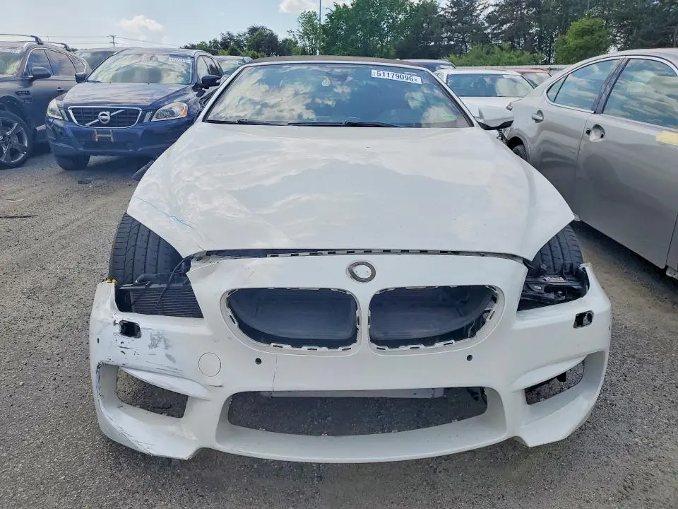 2015 BMW M6   