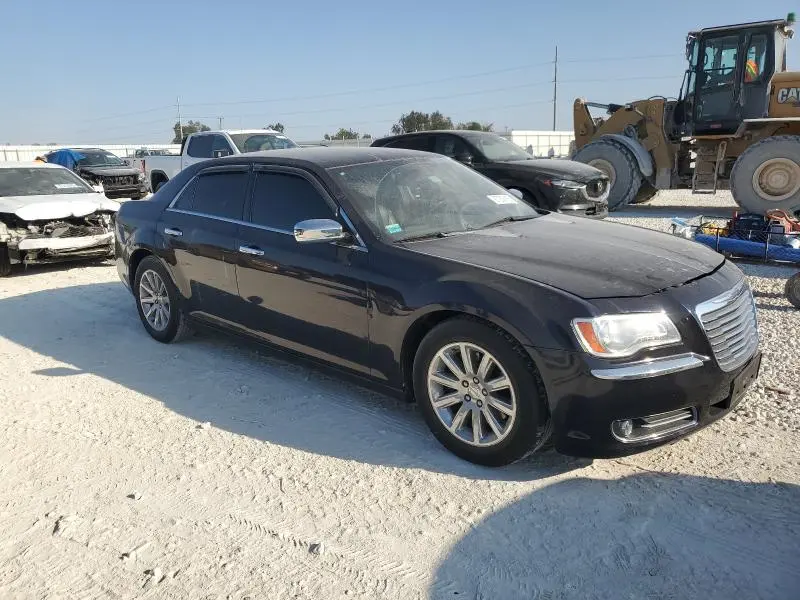 2012 CHRYSLER 300C   