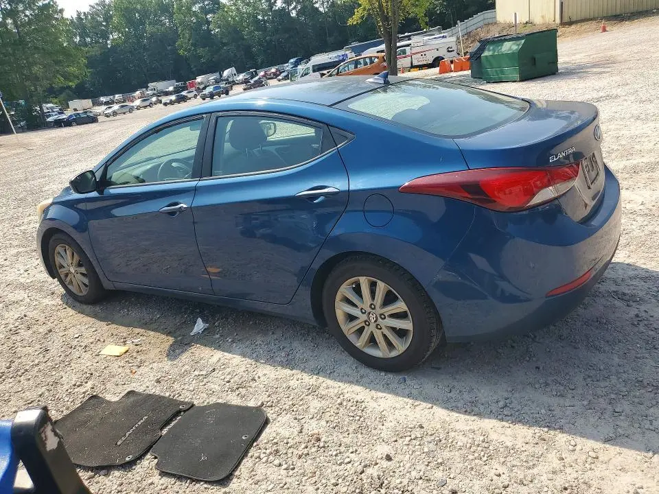 2015 HYUNDAI ELANTRA SE  