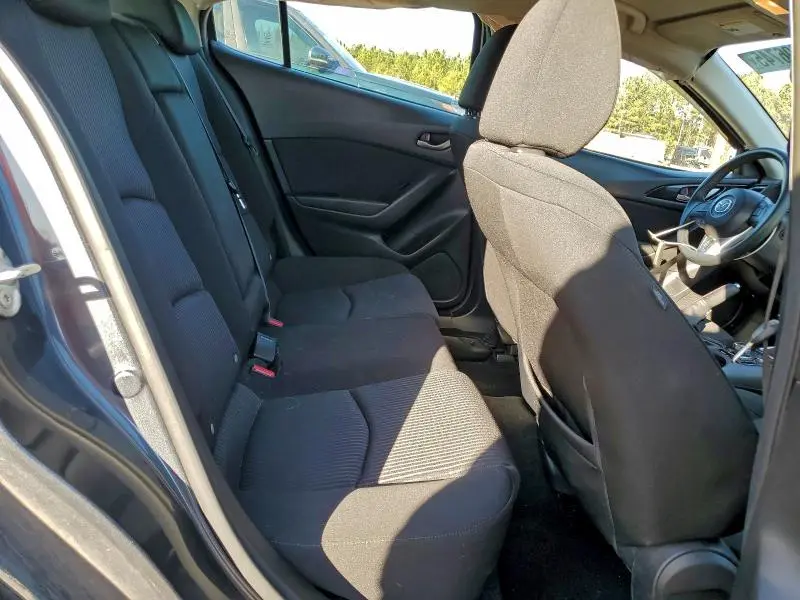 2015 MAZDA 3 TOURING  