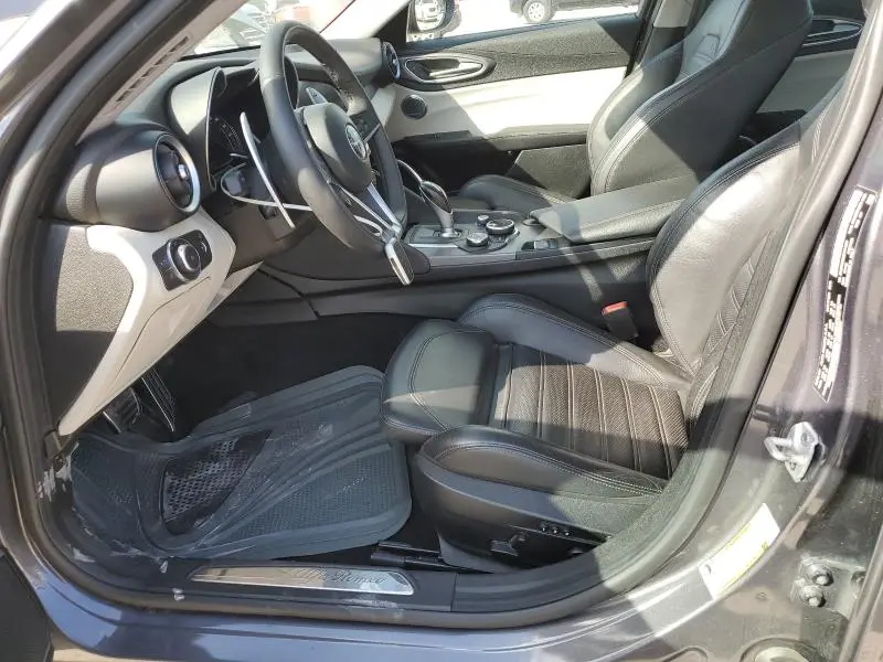 2019 ALFA ROMEO GIULIA TI  