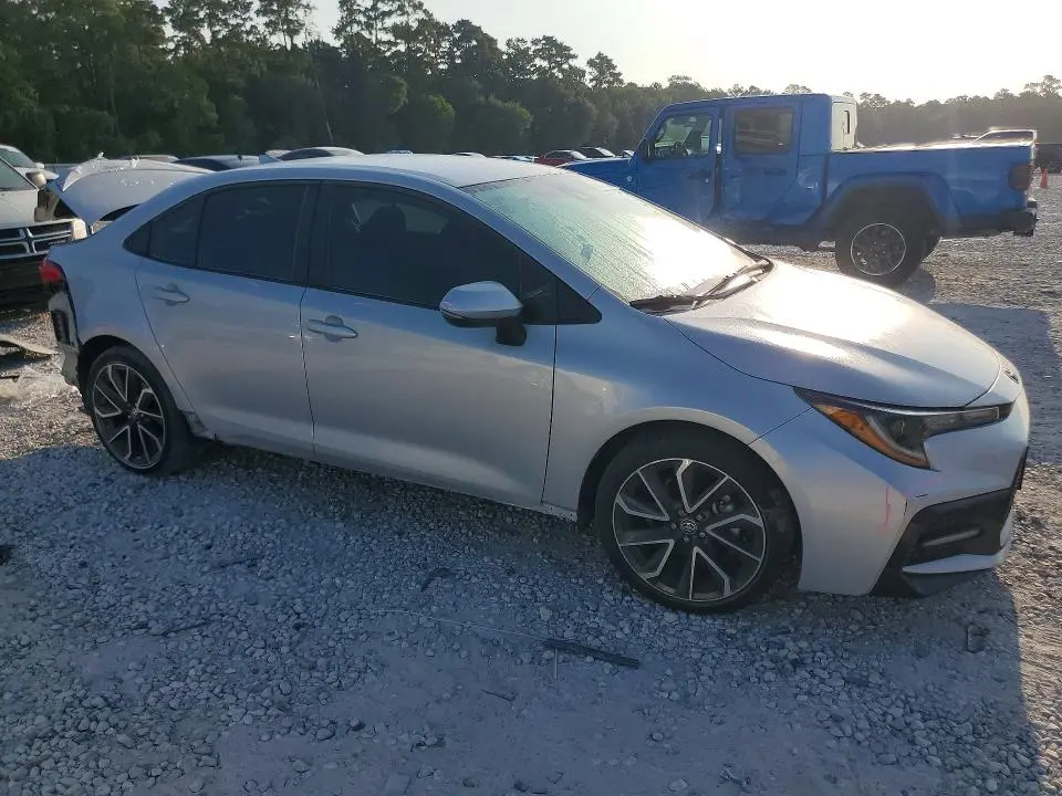 2020 TOYOTA COROLLA SE  