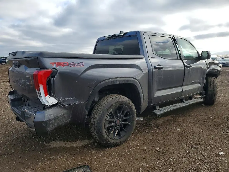 2023 TOYOTA TUNDRA SR5  
