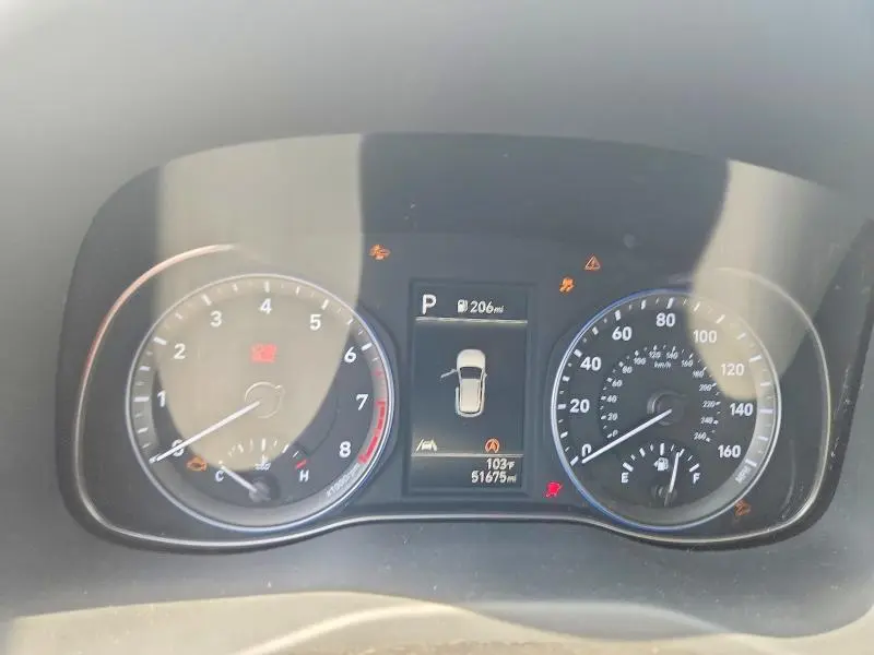 2022 HYUNDAI KONA SE  