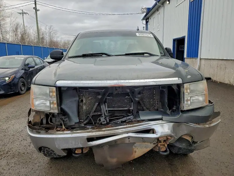 2011 GMC SIERRA K1500 SL  