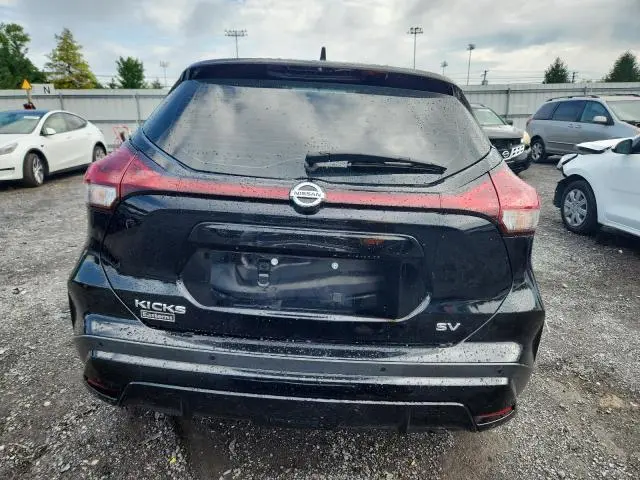2021 NISSAN KICKS SV  