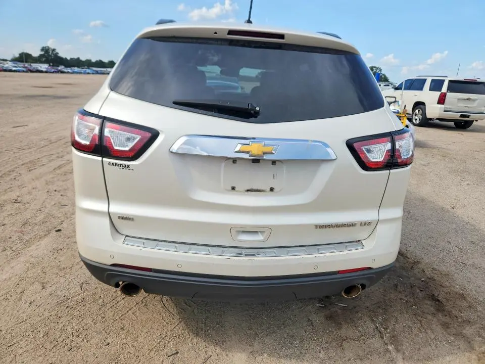 2015 CHEVROLET TRAVERSE LTZ  