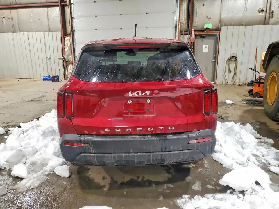 2022 KIA SORENTO LX  