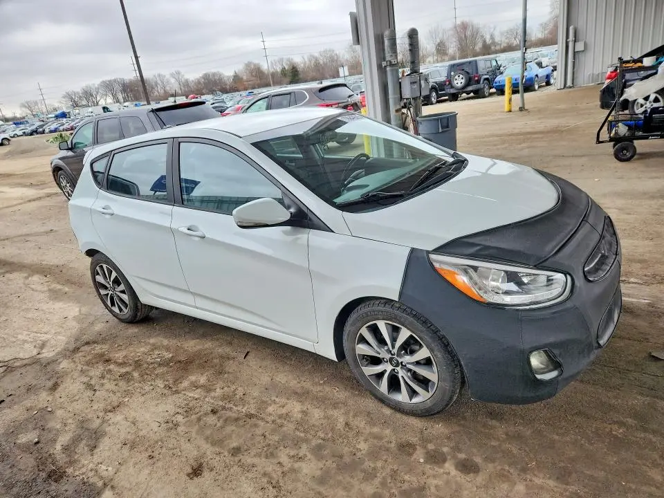 2016 HYUNDAI ACCENT SPORT  