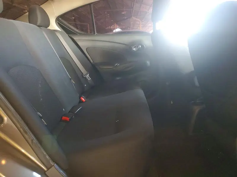 2013 NISSAN VERSA S  