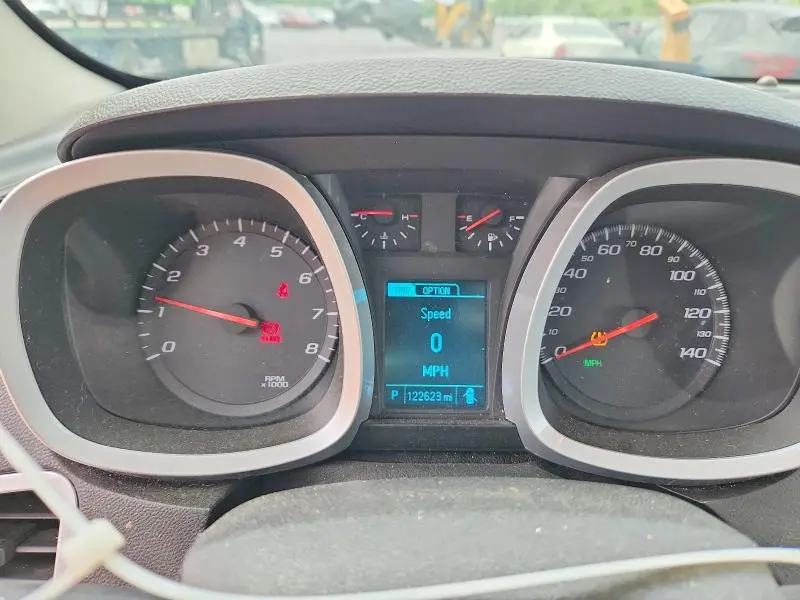 2017 CHEVROLET EQUINOX LT  