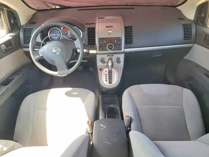 2010 NISSAN SENTRA 2.0  