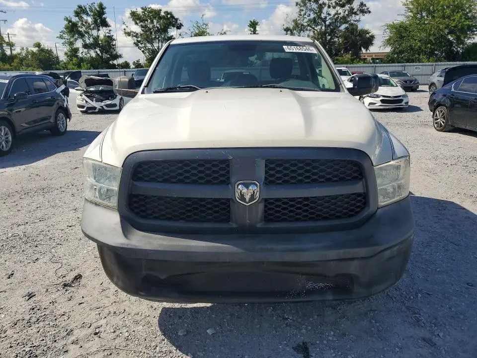 2014 RAM 1500 ST  