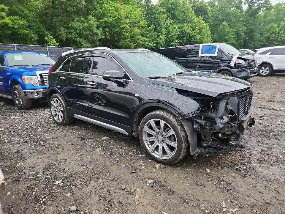 2020 CADILLAC XT4 PREMIUM LUXURY  