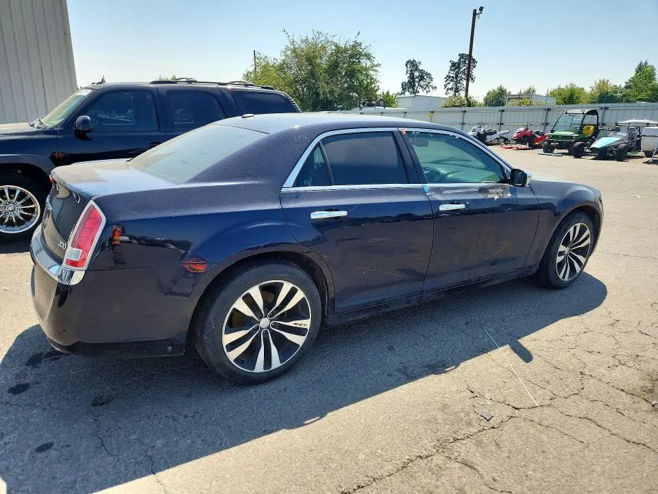2012 CHRYSLER 300 LIMITED  