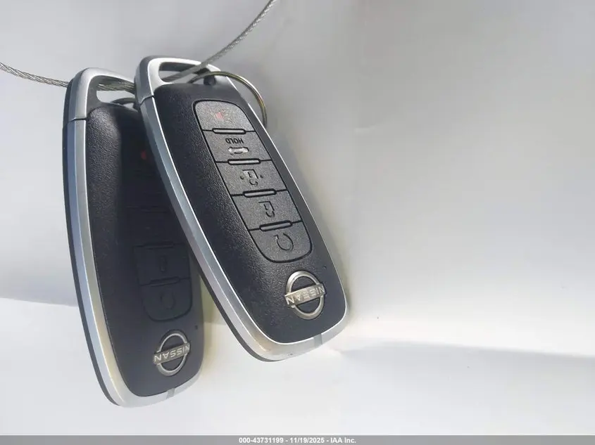 2024 NISSAN SENTRA SR XTRONIC CVT
