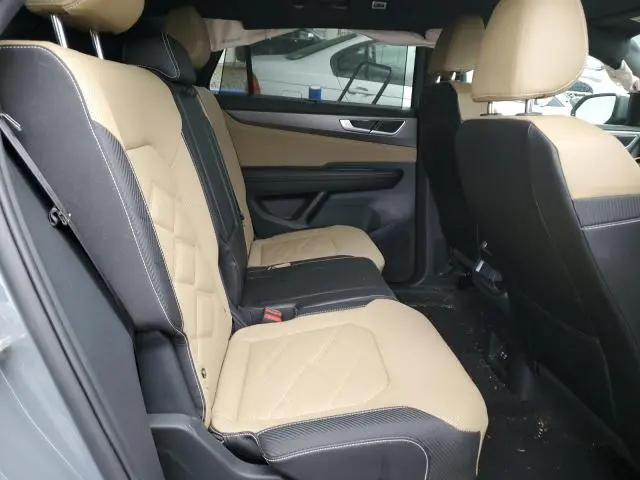 2024 VOLKSWAGEN ATLAS CROSS SPORT SE  