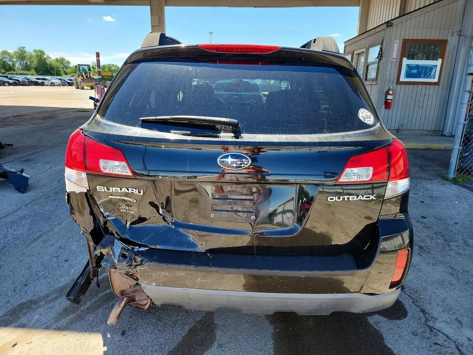 2013 SUBARU OUTBACK 2.5I PREMIUM  