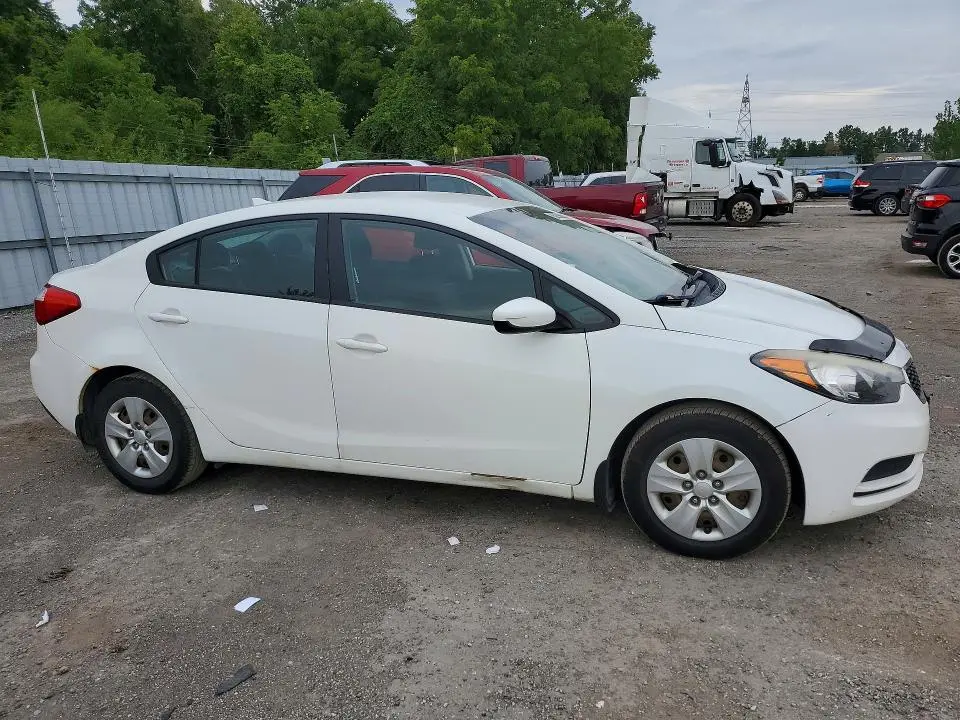 2014 KIA FORTE LX  