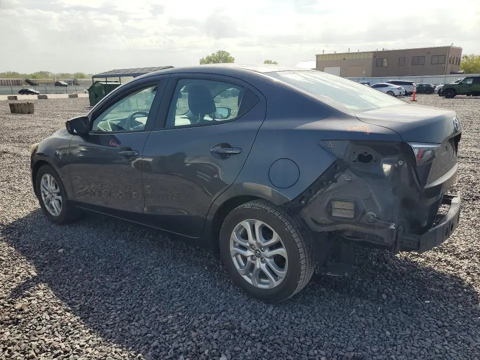 2018 TOYOTA YARIS IA BASE  