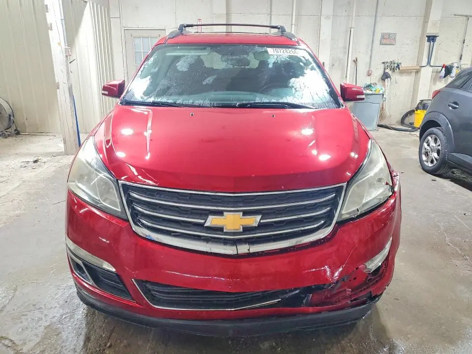 2014 CHEVROLET TRAVERSE LT  