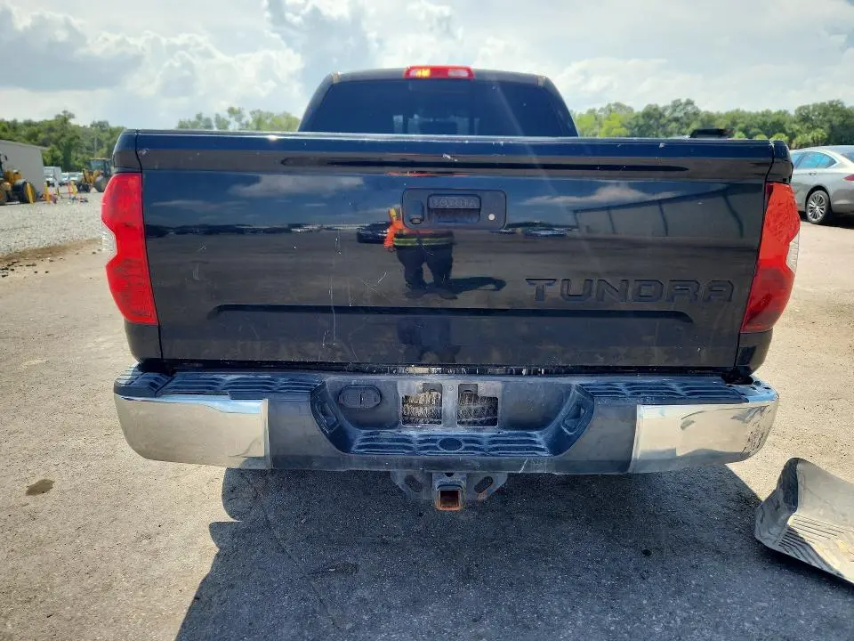 2014 TOYOTA TUNDRA SR5  