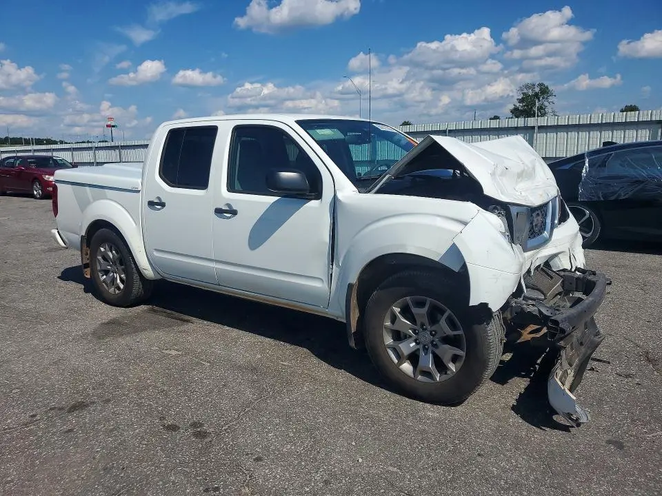 2020 NISSAN FRONTIER SV  