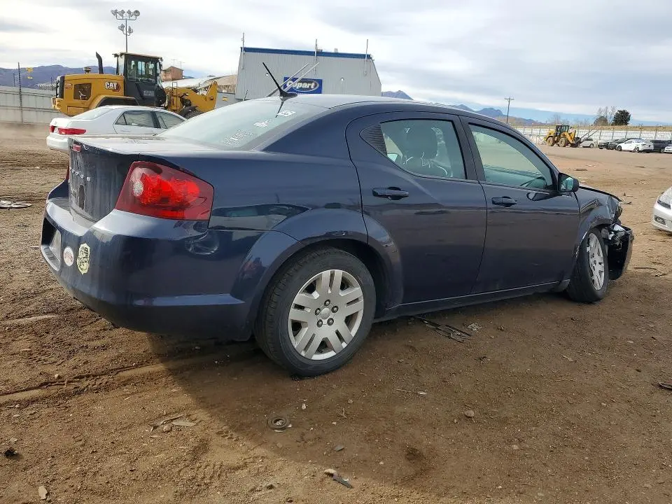 2013 DODGE AVENGER SE  