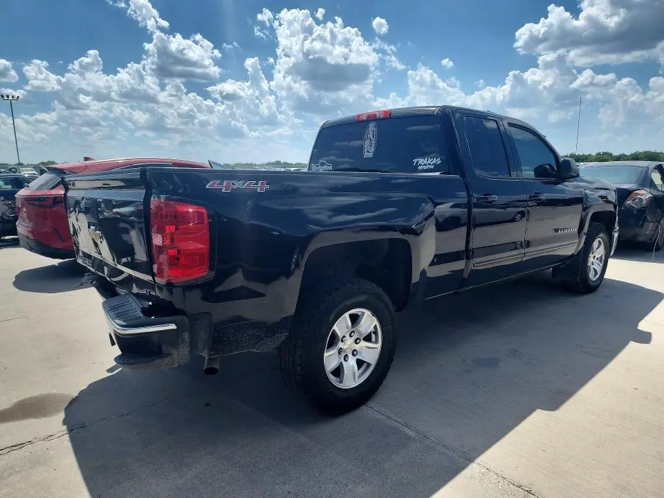 2015 CHEVROLET SILVERADO K1500 LT  