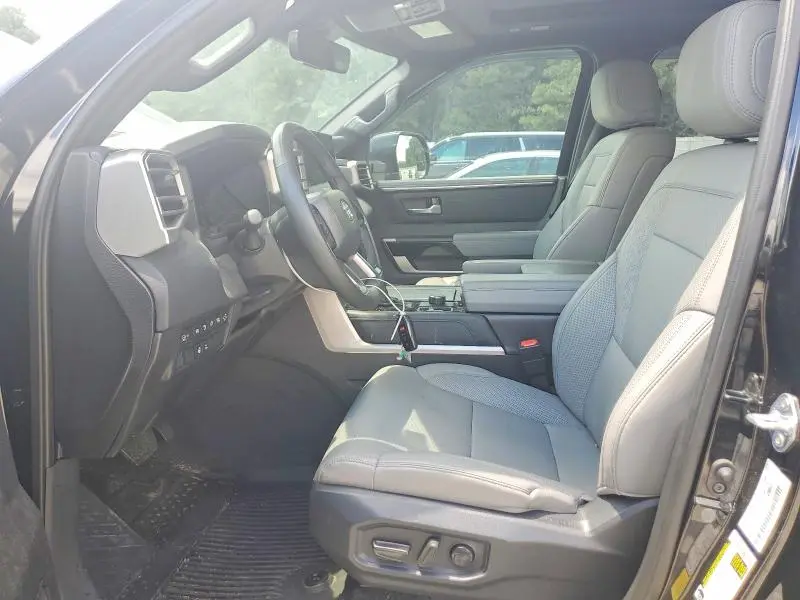 2025 TOYOTA SEQUOIA LIMITED  