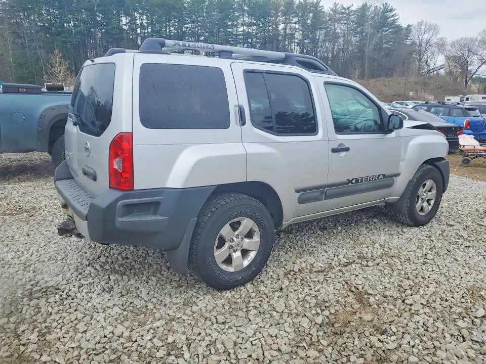 2012 NISSAN XTERRA X  