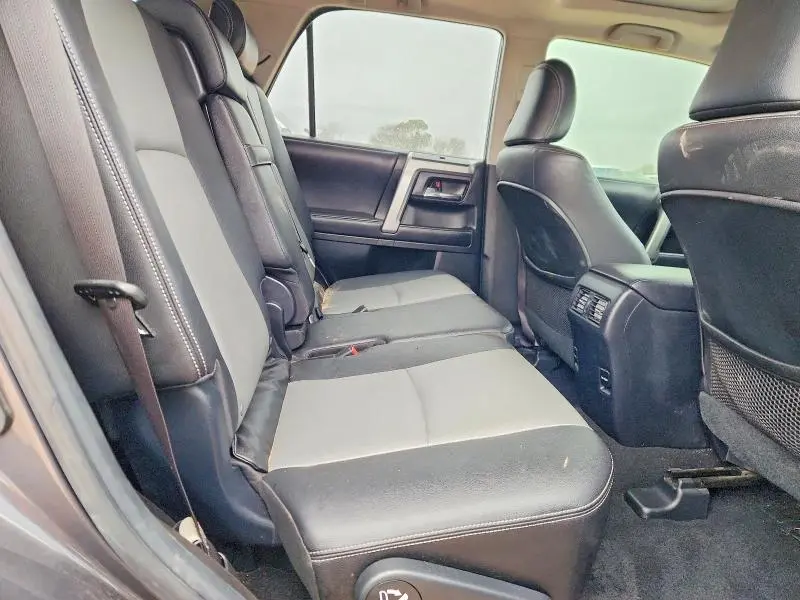 2018 TOYOTA 4RUNNER SR5/SR5 PREMIUM  