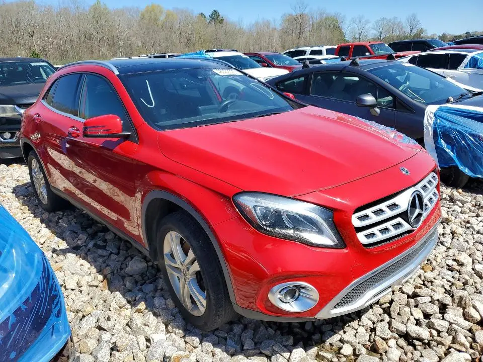 2020 MERCEDES-BENZ GLA 250  