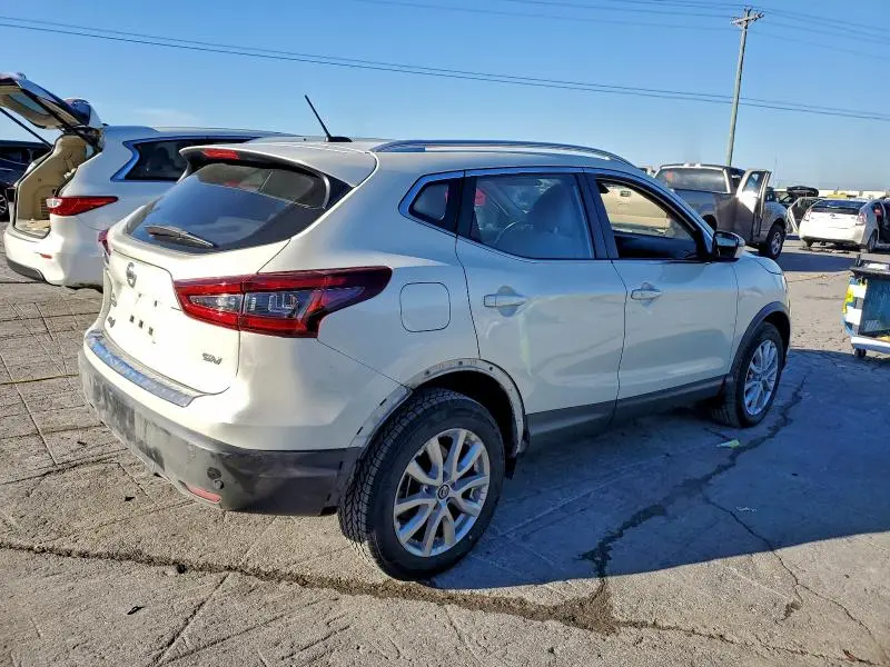 2022 NISSAN ROGUE SPORT SV  