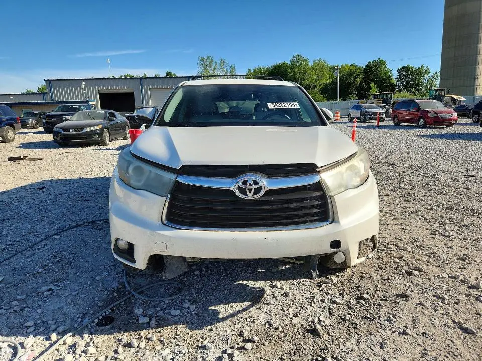 2015 TOYOTA HIGHLANDER LE PLUS  