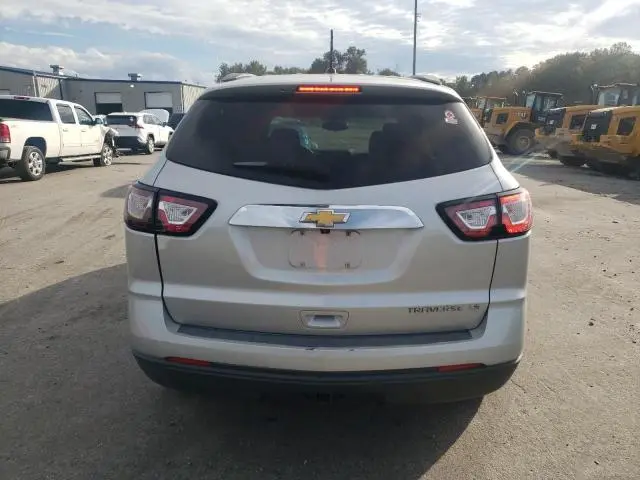 2015 CHEVROLET TRAVERSE LS  