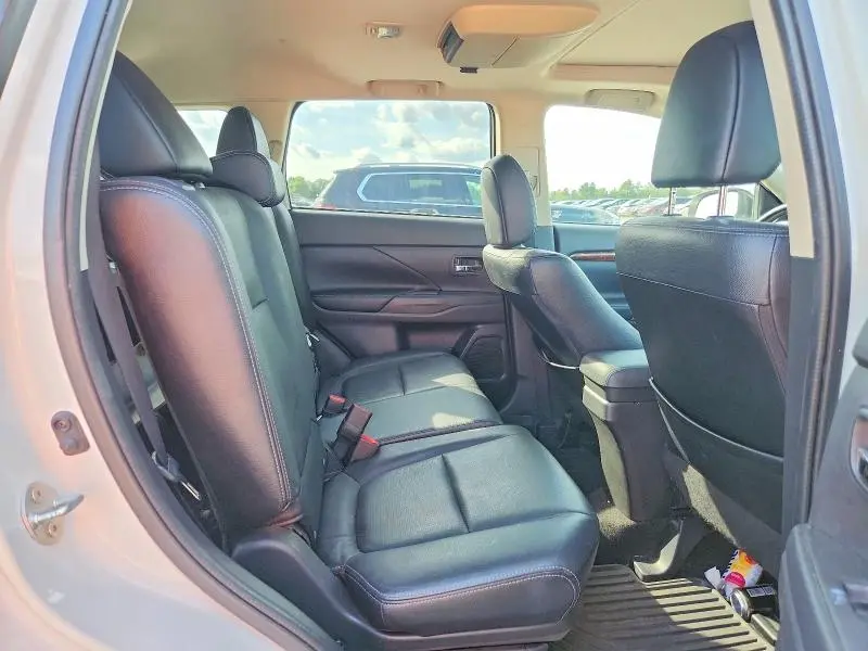 2014 MITSUBISHI OUTLANDER GT  