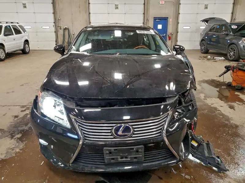 2015 LEXUS ES 300H  