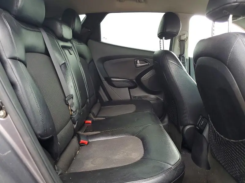 2014 HYUNDAI TUCSON SE  