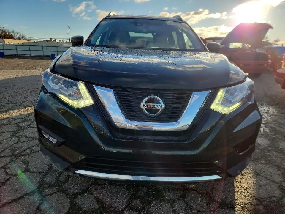 2019 NISSAN ROGUE SL  
