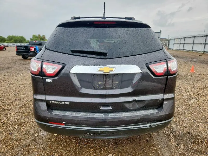 2017 CHEVROLET TRAVERSE LT  