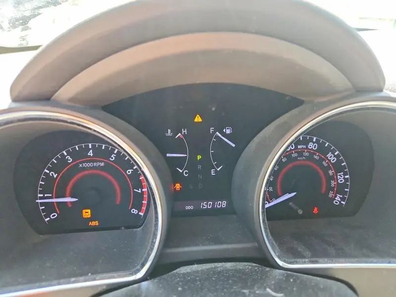 2013 TOYOTA HIGHLANDER SE  