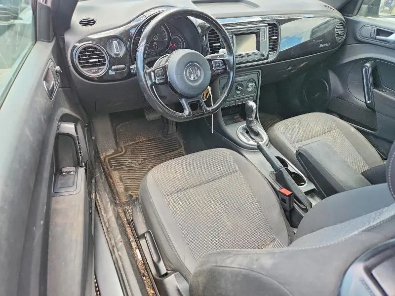 2017 VOLKSWAGEN BEETLE 1.8T  