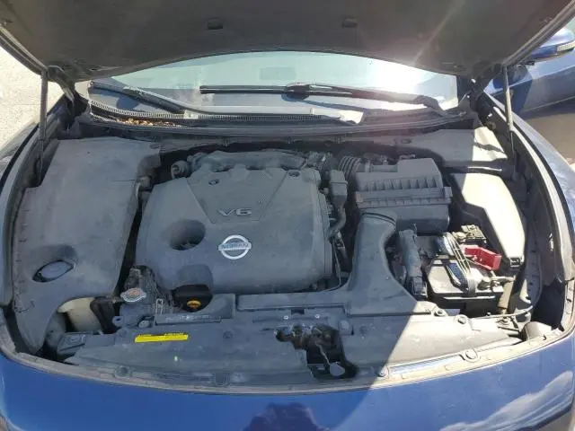 2011 NISSAN MAXIMA S  