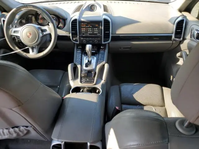 2014 PORSCHE CAYENNE   